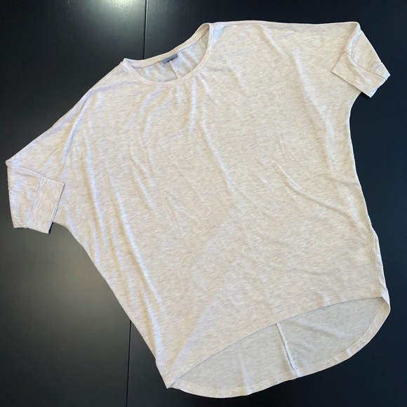 Vero Moda Tops - Vero Moda - Pullover Lightweight Top (Large)